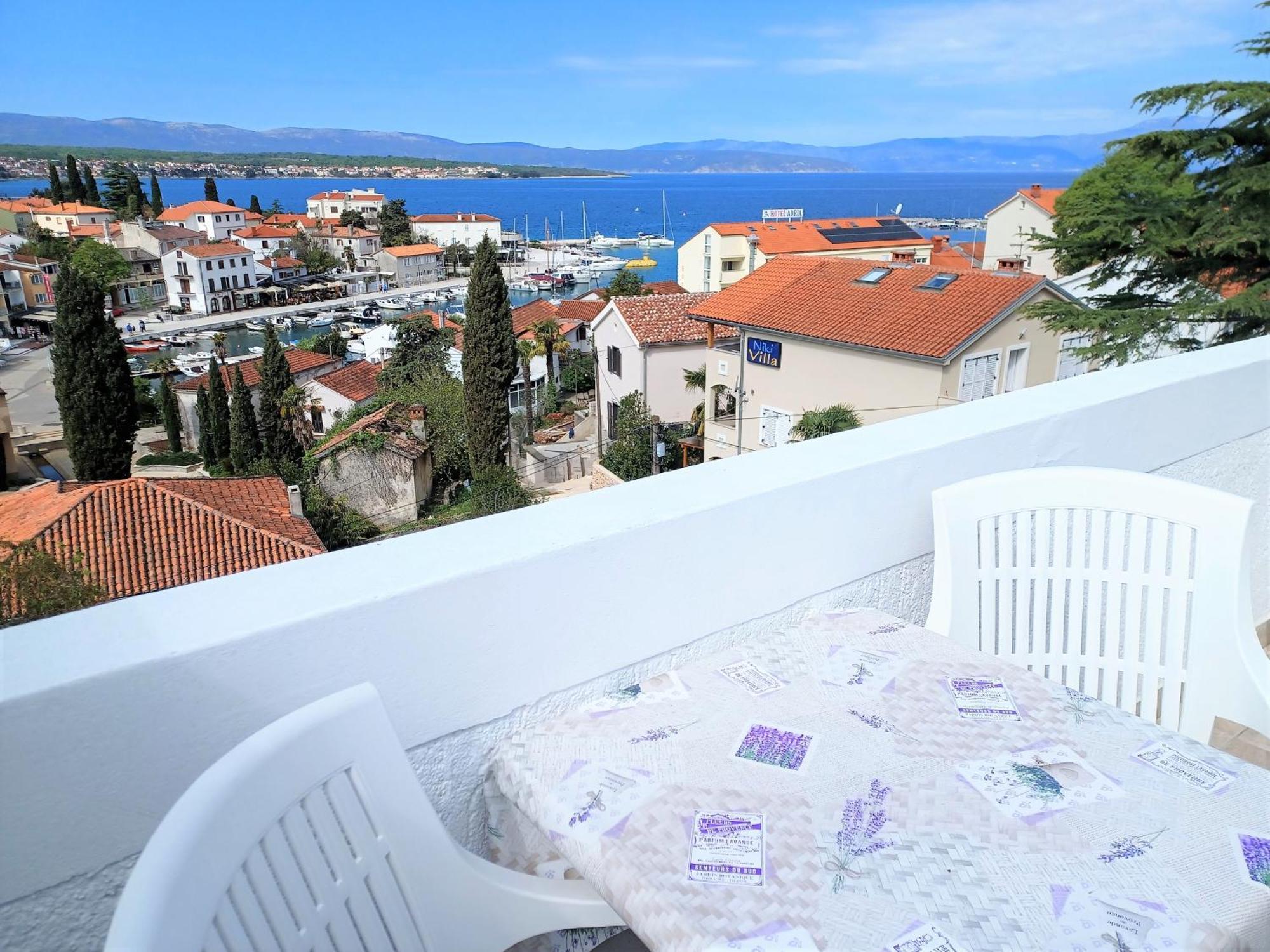 Guesthouse Cecilia Malinska Dış mekan fotoğraf