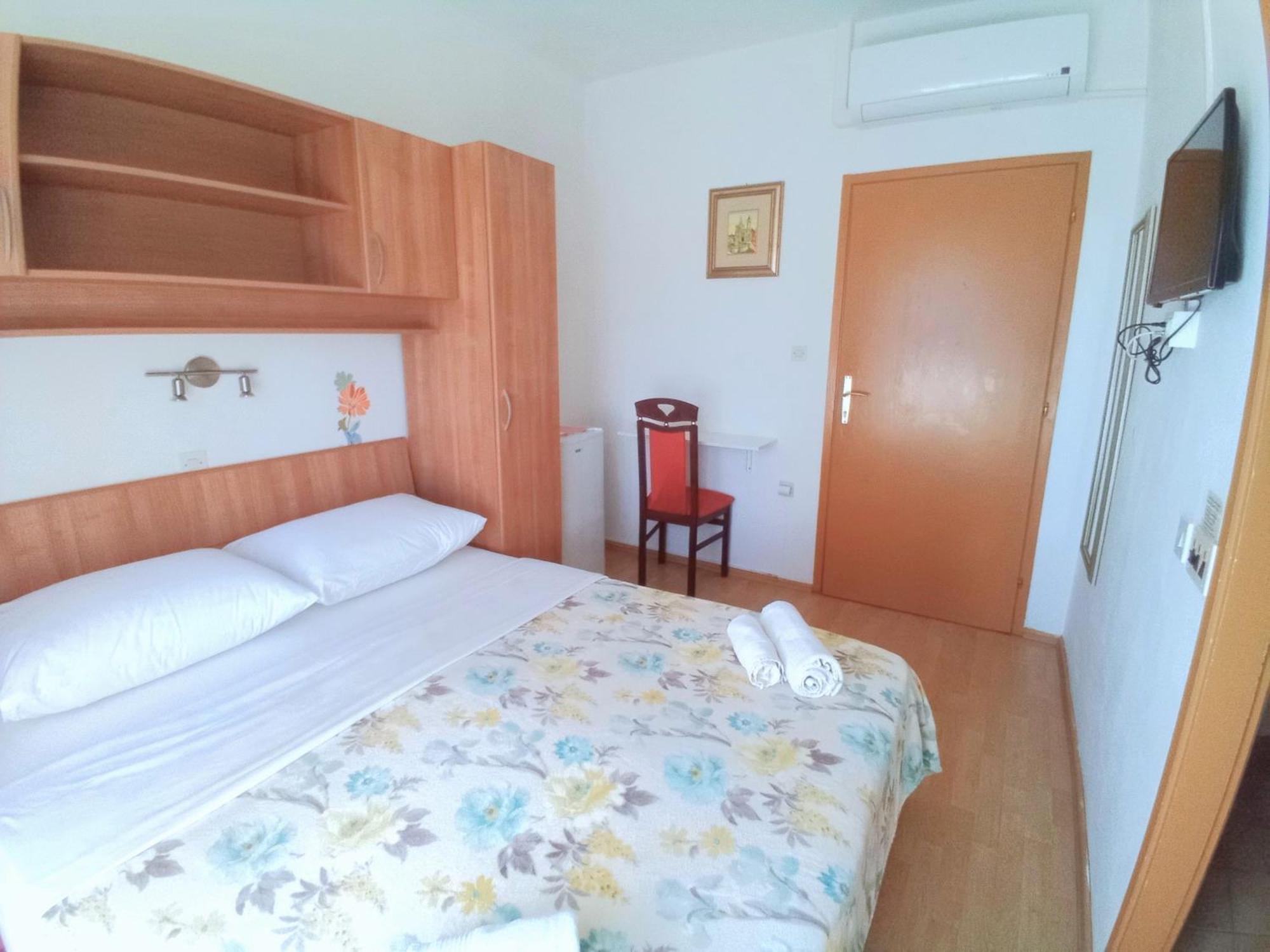 Guesthouse Cecilia Malinska Oda fotoğraf